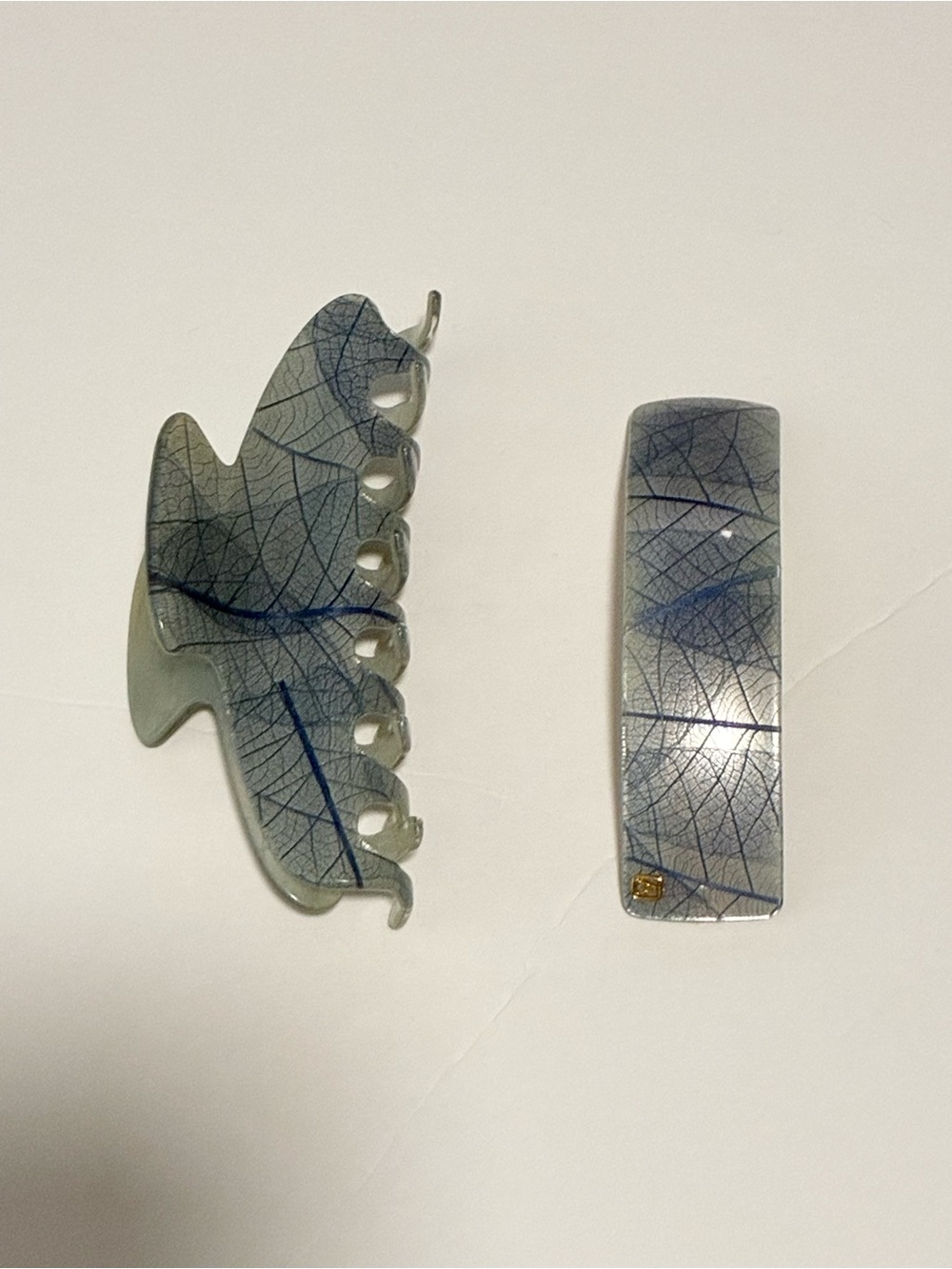 Alexandre de Paris Leaf-Print Blue Hair Clip Set